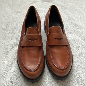 Ecco brown leather loafer shoes size 5.5 - floor model